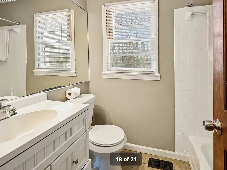1037 Rebel Forest Dr SE — Photo 7