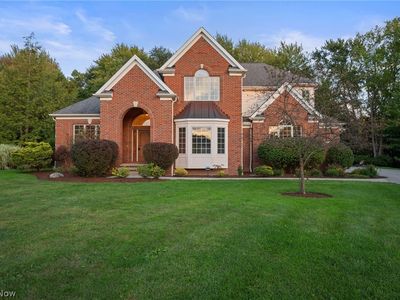 315 Capital Hill Cir, Chagrin Falls, OH, 44022