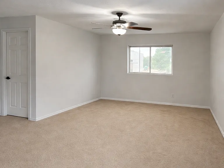 139 Birchwood Bay — Photo 18