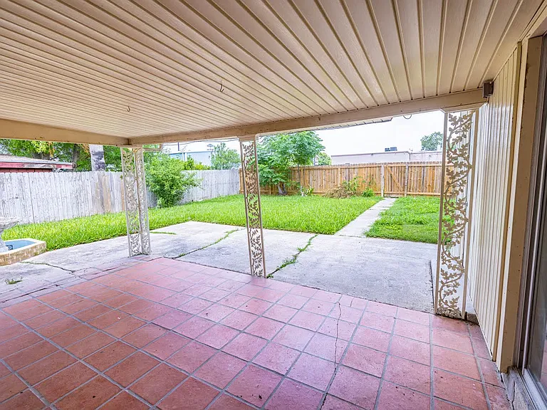 801 Citrus Terrace Dr — Photo 11
