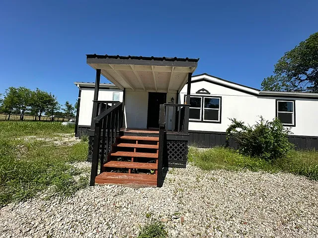 11414 County Road 739 — Photo 2