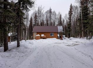 2207 Cripple Creek Rd, Fairbanks, AK 99709