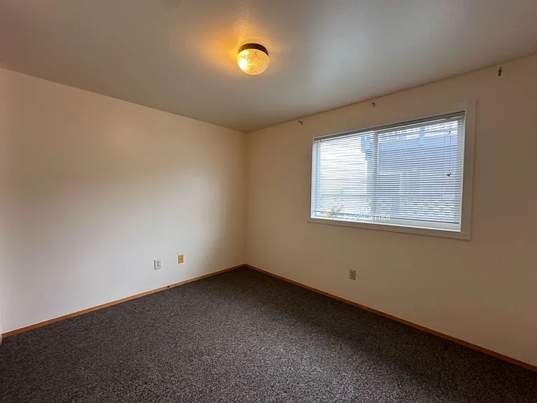 730 SE 8th Ave #F102 — Photo 34