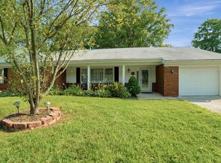 2707 Robin Rd, Glen Burnie, MD 21060