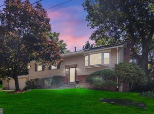 11707 Battersea Dr, Beltsville, MD 20705