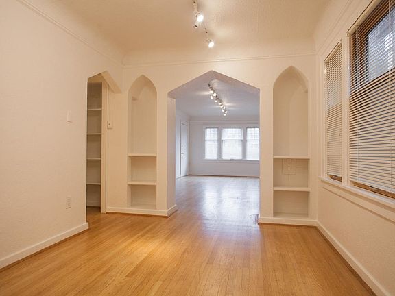 3rd image of 715 10th Ave E #2