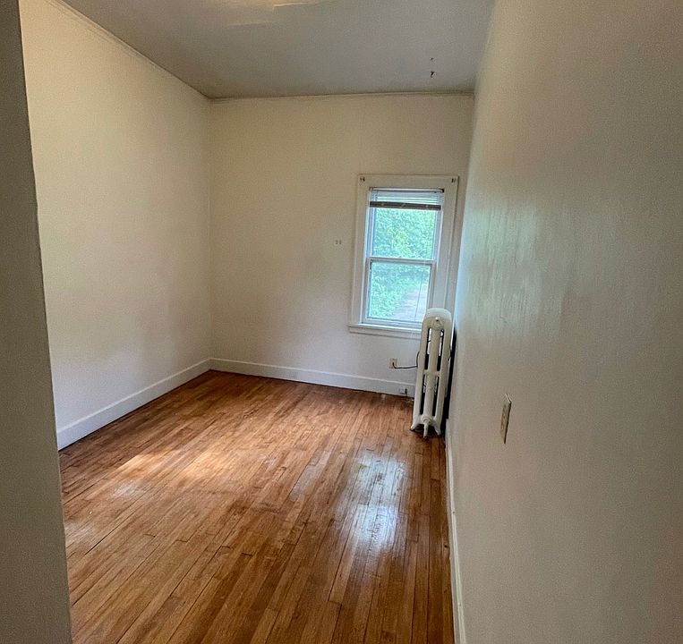 FA1236 Apartments Eau Claire, WI Zillow