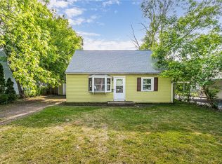 71 Greenfield Rd, Rochester, NY 14626