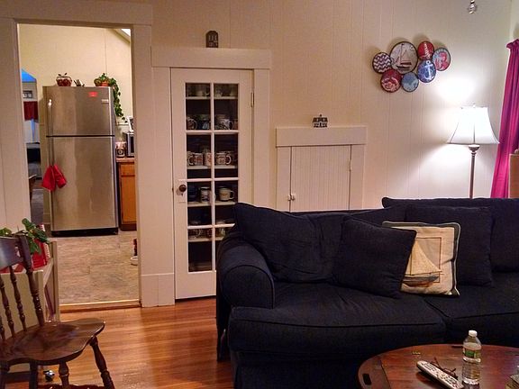 2nd image of 34 North Rd APT 8