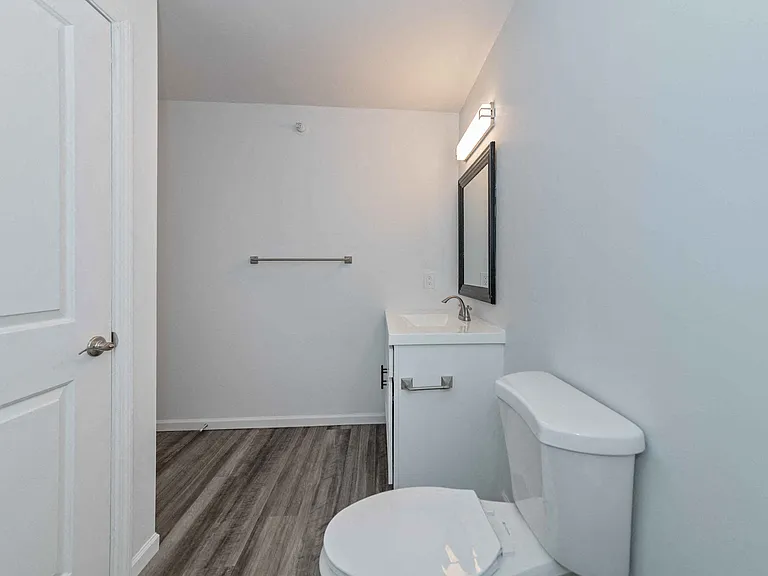Ivy Hills Living Spaces — Photo 104