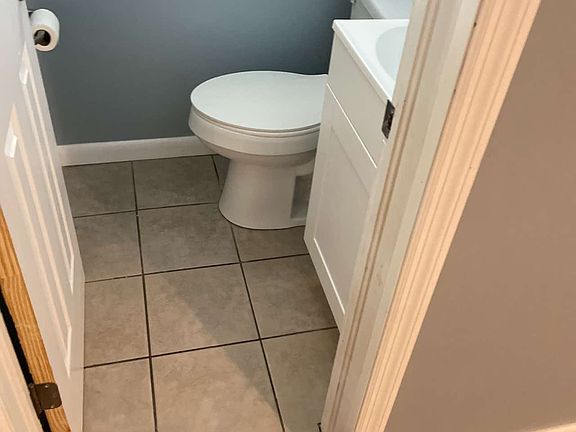 Ensuite half bath