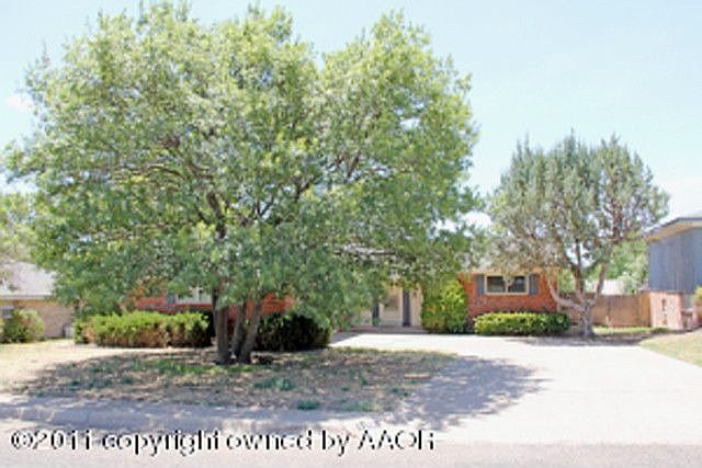1st image of 1112 Hillcrest Dr