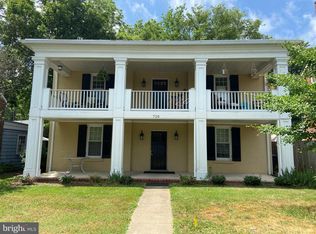 710 Kenmore Ave APT 3, Fredericksburg, VA 22401