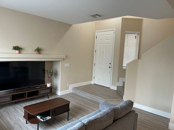 5th image of 10106 San Gervasio Ave