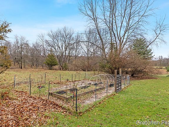 5th image of 7540 Thornapple Dales Dr SE