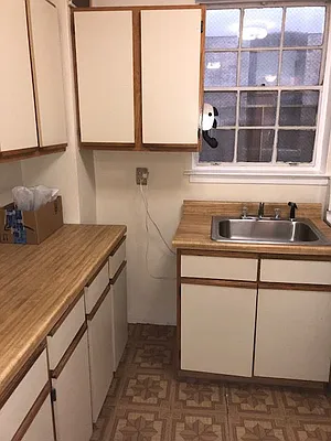 Sold by Dom Realty | media 6