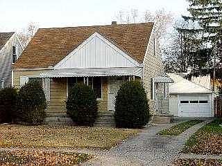 1st image of 2872 Boxwood Rd