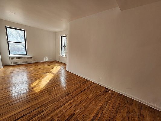 1st image of 324 E 14th St APT 3B