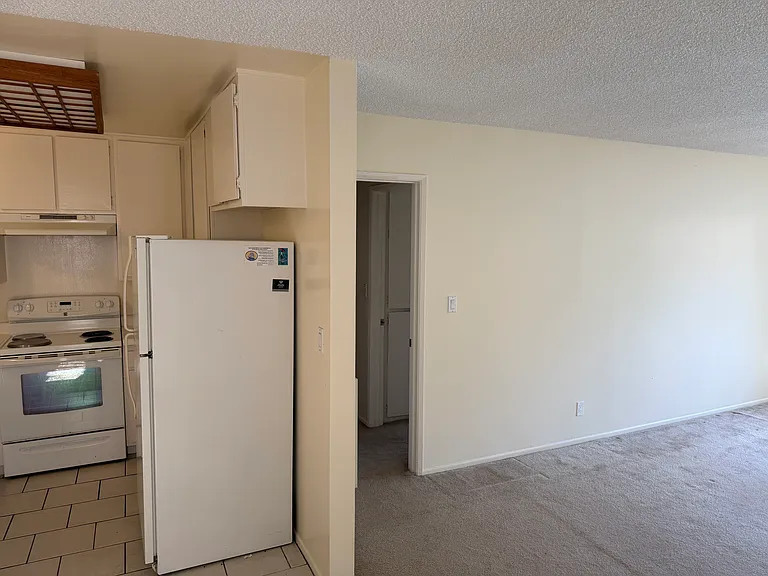 5512 Armitos Ave #46 — Photo 8
