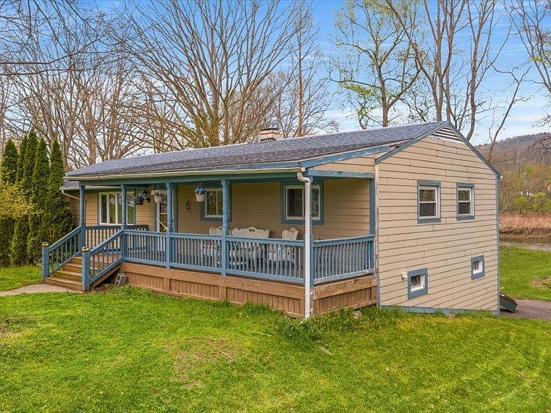 1st image of 45 Woodcrest Way