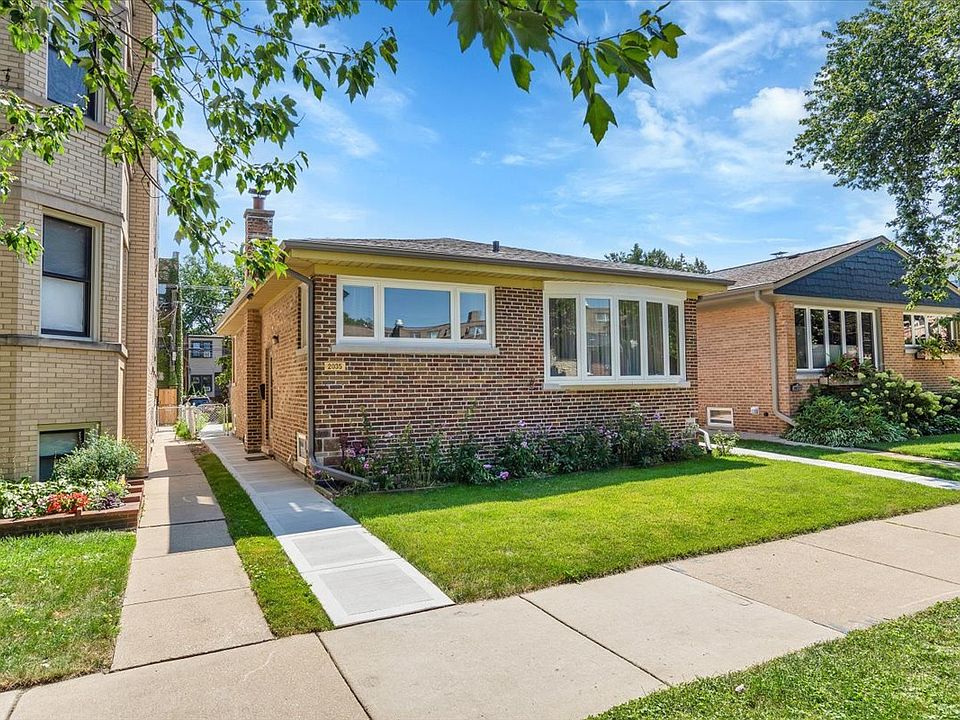 1st image of 2035 W Summerdale Ave