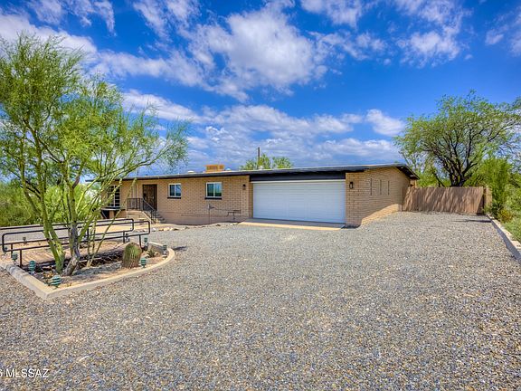 4th image of 1602 N Painted Hills Rd