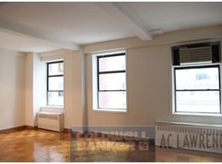132 E 45th St APT 9G, New York, NY 10017