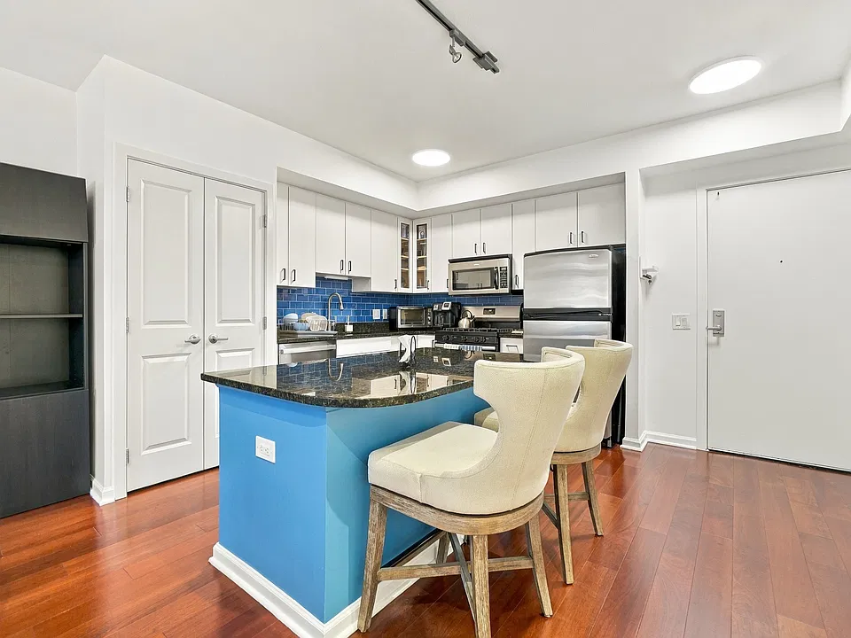 440 L St NW #309