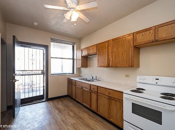 4th image of 5333 S Ellis Ave APT A2