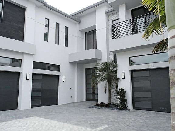 2nd image of 9516 Riverside Park Drive