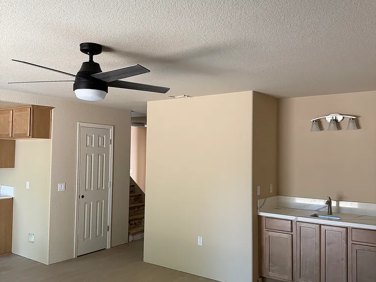 7895 McLin Way — Photo 9