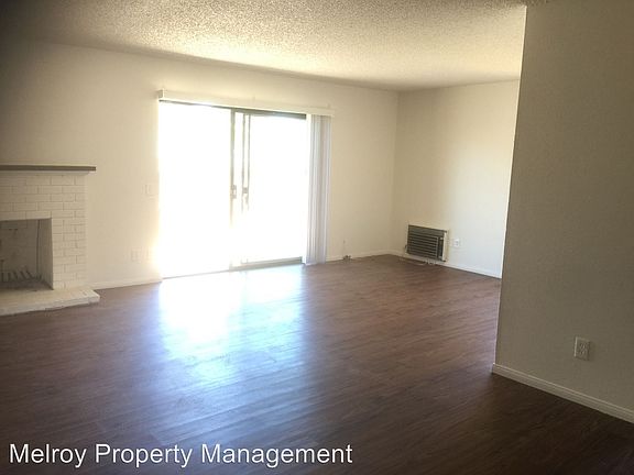 2nd image of 1223 N Broadway