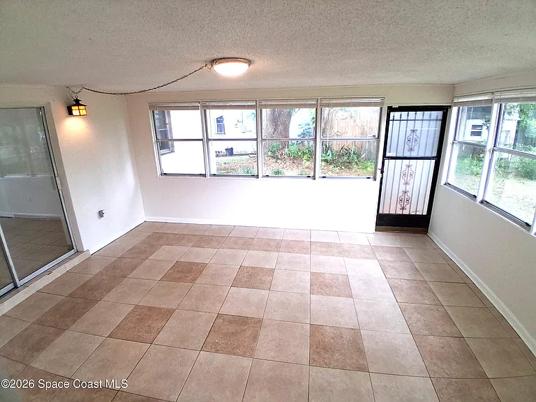 18 Forrell Ave — Photo 12