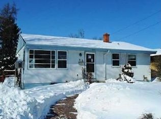 1323 Clarence St, Saint Paul, MN 55106