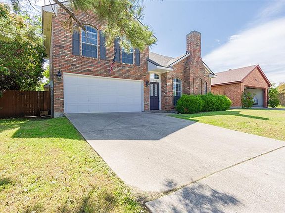 2nd image of 2723 Pinery Ln