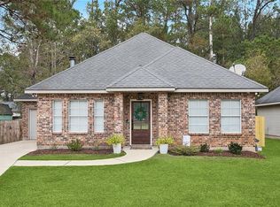 1333 Viola St, Mandeville, LA 70448