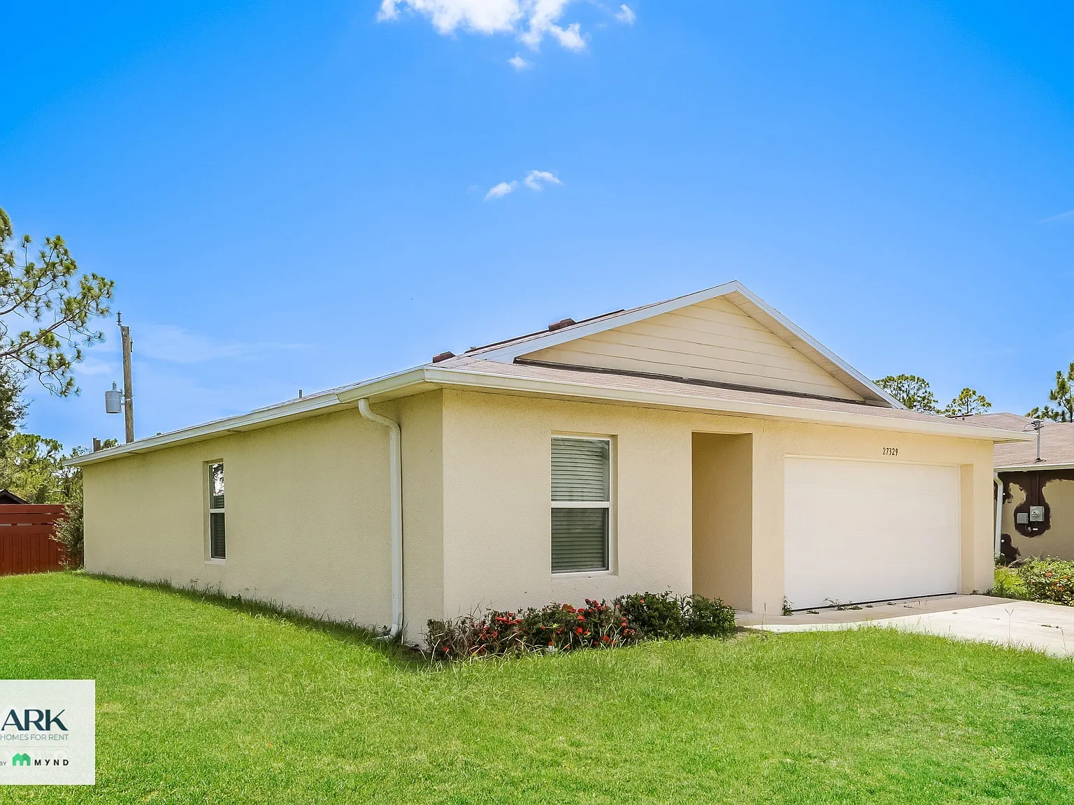3 bed, 2.0 bath, 1246 sqft, $1,699 — Photo 3