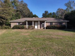 3050 Meadow Ln, Mobile, AL 36618