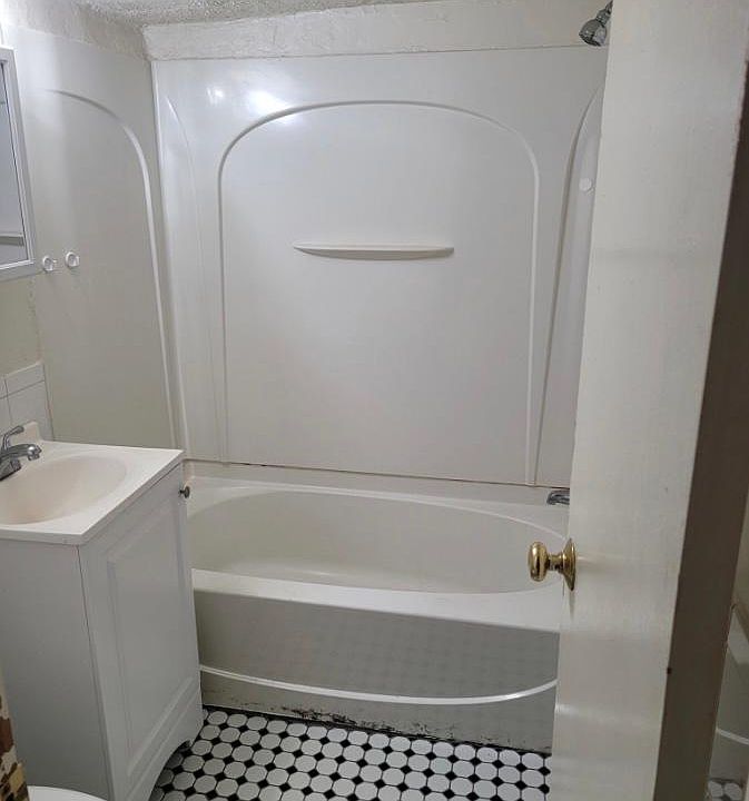 2nd image of 20 Mount Pleasant St #1