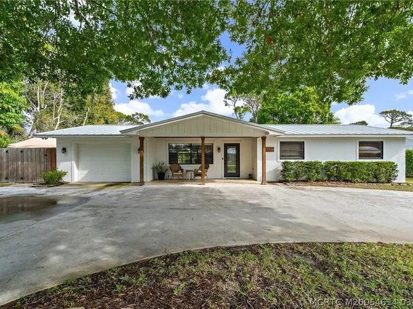 1763 NW Spruce Ridge Dr, Stuart, FL 34994