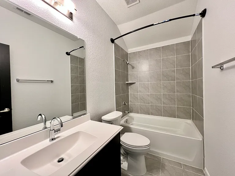 1157 Country Glen Dr — Photo 11