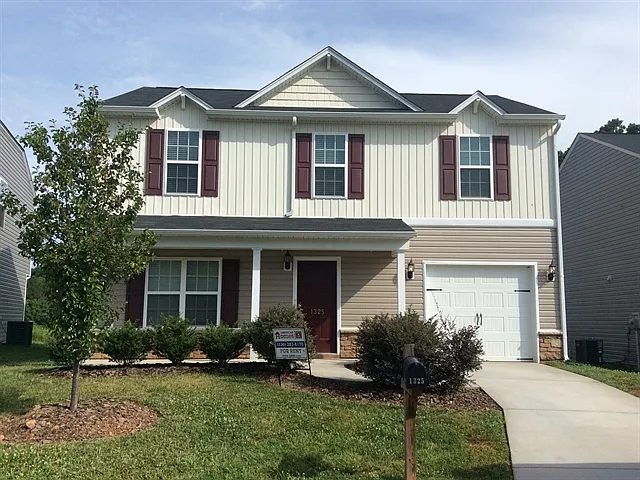 1325 Vernon Mill Rd — Photo 1