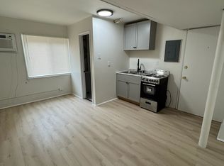 2209 169th St APT 1B, Hammond, IN 46323