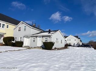 1355 Chrisler Ave, Schenectady, NY 12303