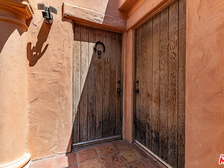216 S Carmelina Ave #GUESTHOUSE — Photo 17