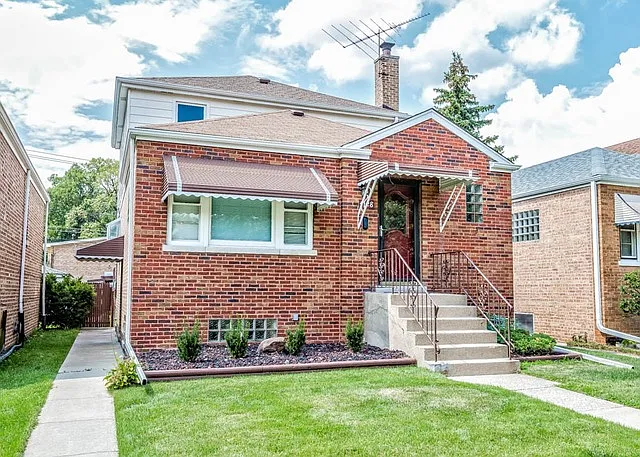 4128 Maple Ave photo 1
