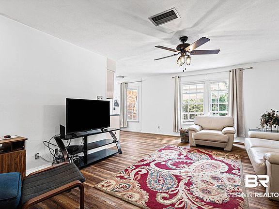 5th image of 3400 Sherringham Dr