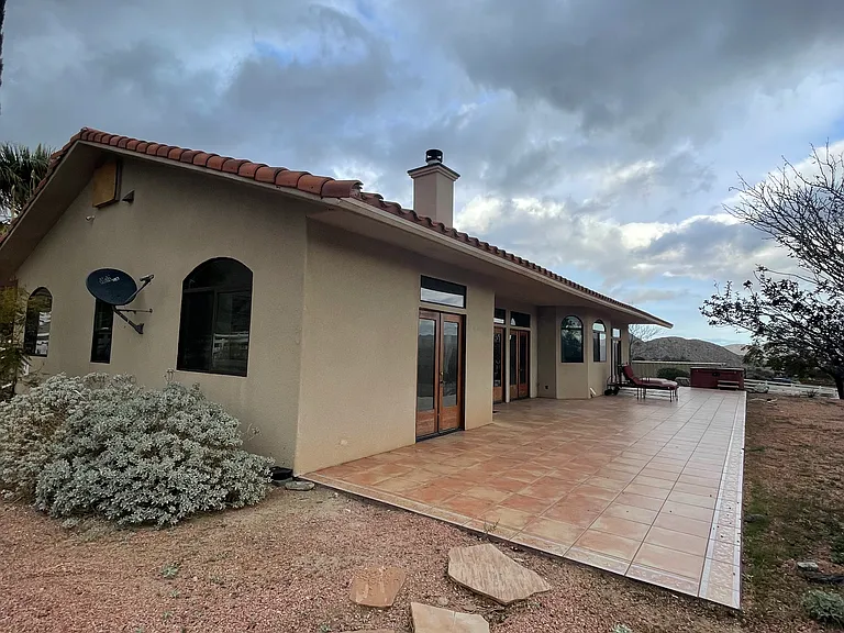 10745 Pinon Ave — Photo 28