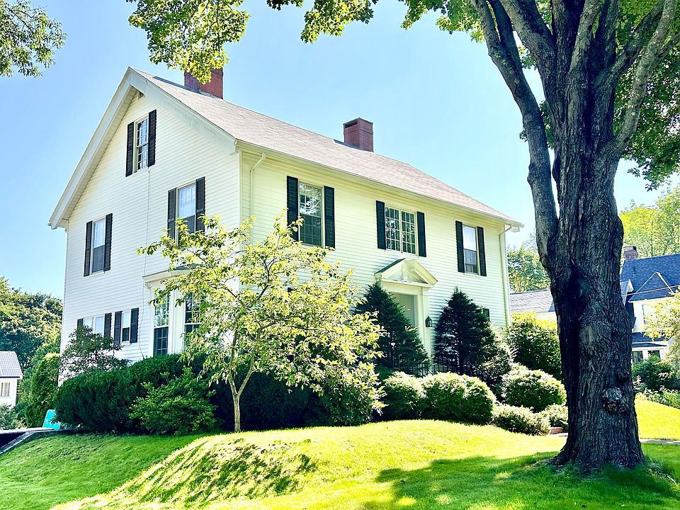 2nd image of 52 Court Street