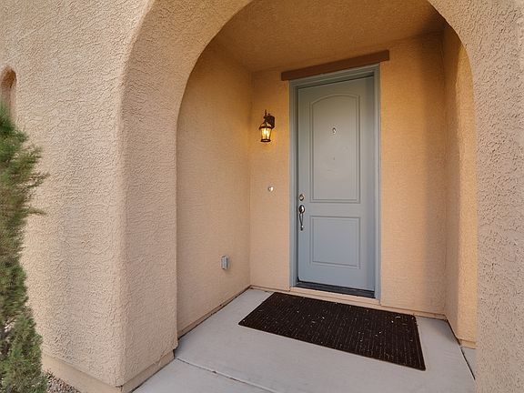 4th image of 10583 Snow Lake St